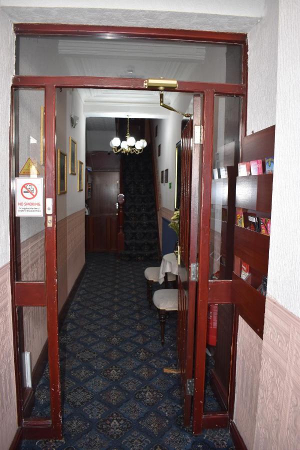 Lyndhurst Hotel Blackpool Exterior photo